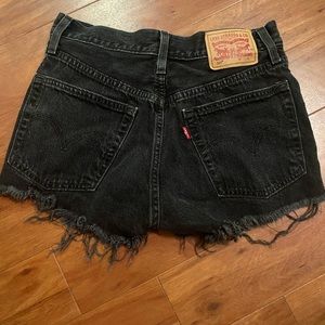Levi Jean shorts 501